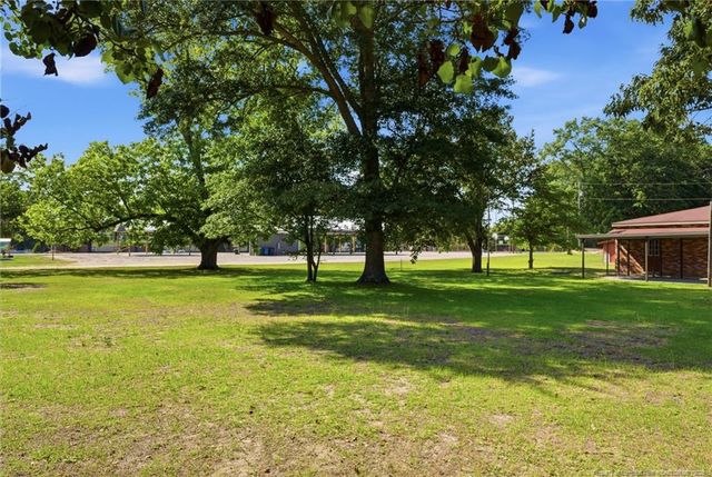 409 N 4th Street, Saint Pauls, NC 28384