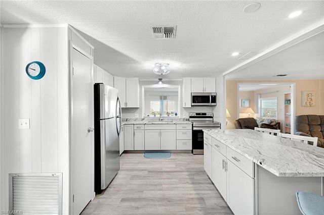 2971 Bounty LN, St. James City, FL 33956