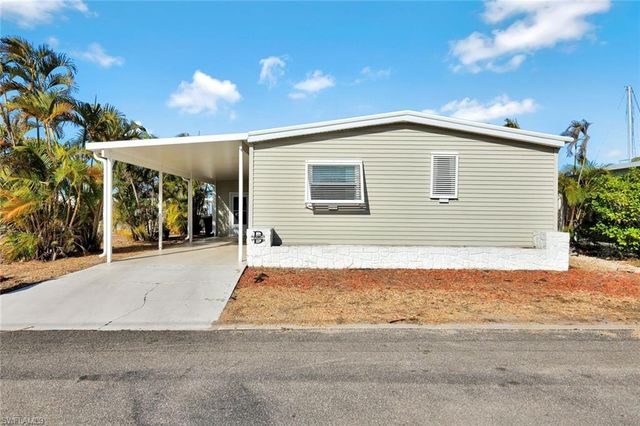 2971 Bounty LN, St. James City, FL 33956