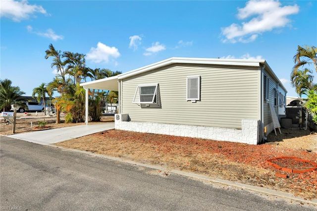 2971 Bounty LN, St. James City, FL 33956