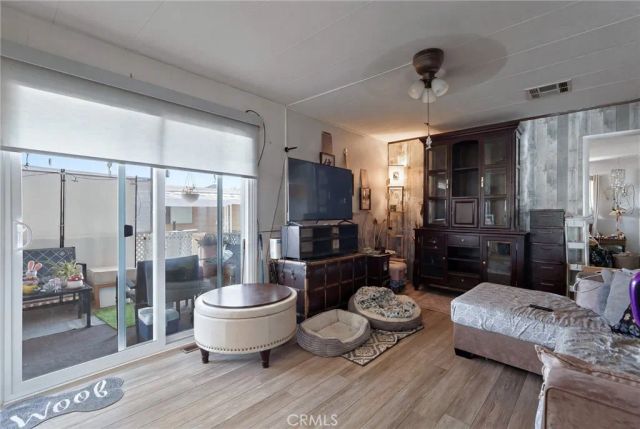 3945 Bradford 128, La Verne, CA 91759