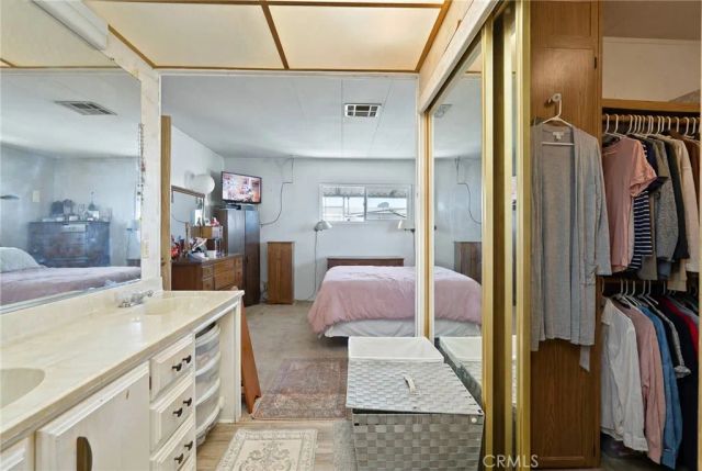 3945 Bradford 128, La Verne, CA 91759