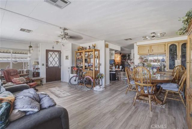 3945 Bradford 128, La Verne, CA 91759