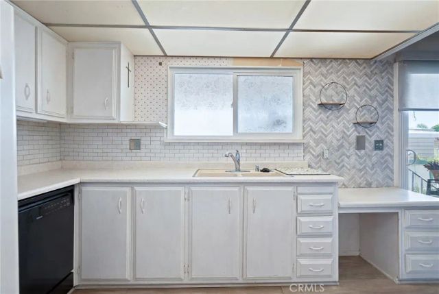 3945 Bradford 128, La Verne, CA 91759