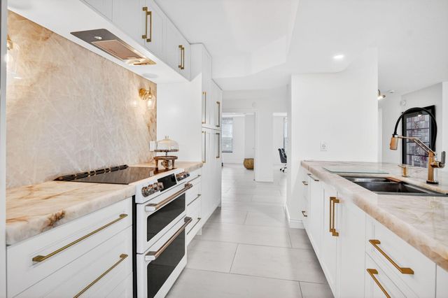 7233 Promenade Drive 101, Boca Raton, FL 33433