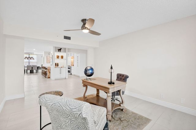 7233 Promenade Drive 101, Boca Raton, FL 33433