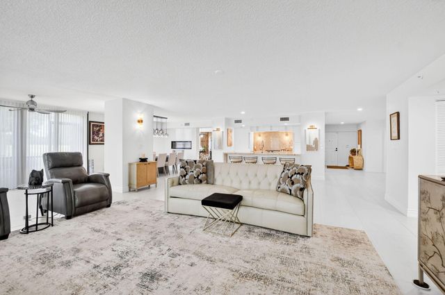 7233 Promenade Drive 101, Boca Raton, FL 33433