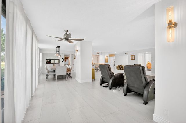 7233 Promenade Drive 101, Boca Raton, FL 33433