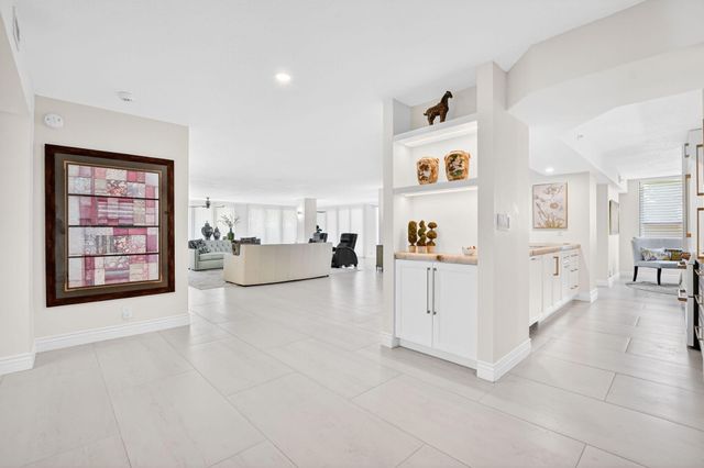 7233 Promenade Drive 101, Boca Raton, FL 33433