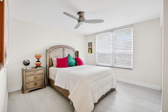 7233 Promenade Drive 101, Boca Raton, FL 33433