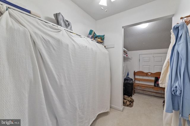 100 ORIOLE LN, La Plata, MD 20646