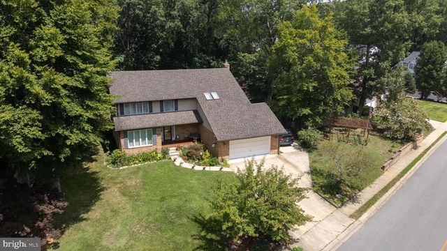 100 ORIOLE LN, La Plata, MD 20646