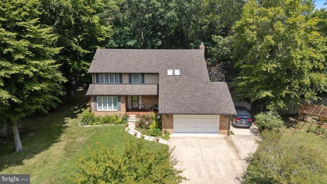 100 ORIOLE LN, La Plata, MD 20646