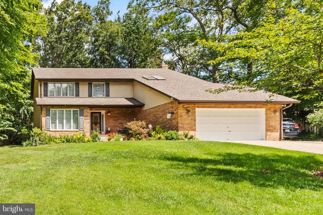 100 ORIOLE LN, La Plata, MD 20646
