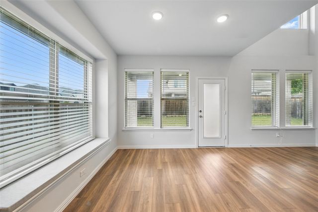 421 Acton Avenue, Fort Worth, TX 76131