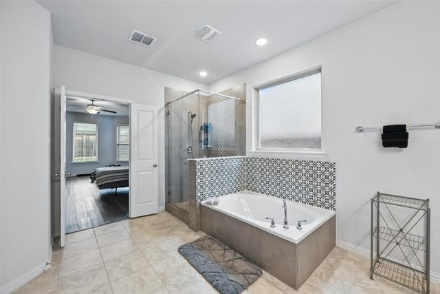 421 Acton Avenue, Fort Worth, TX 76131