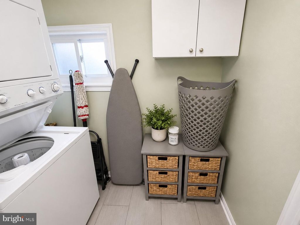 Image 19 of property listing at 1834 WESTPHAL PL, Baltimore, MD 21230