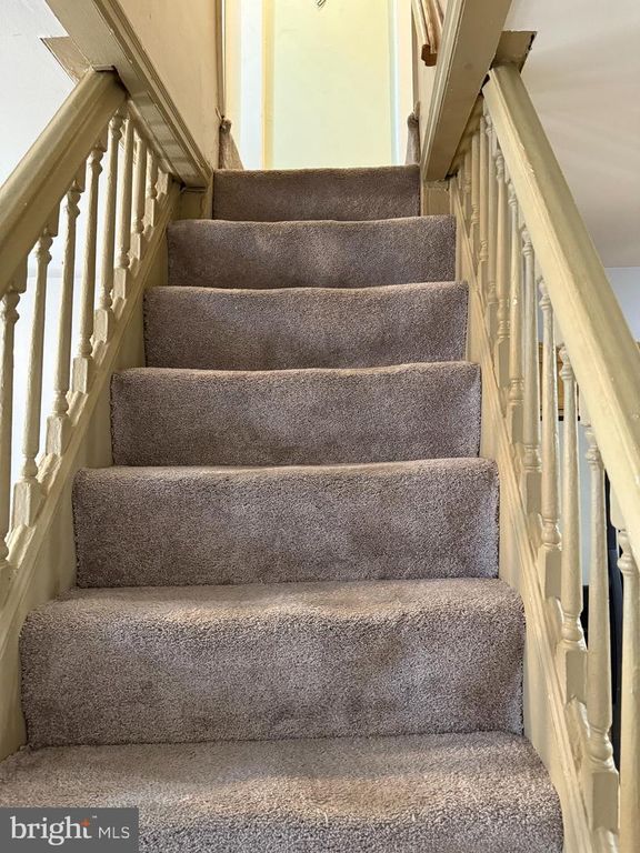 Image 9 of property listing at 1834 WESTPHAL PL, Baltimore, MD 21230