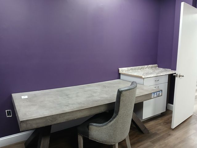 1611 Main Street, Springfield, MA 01103