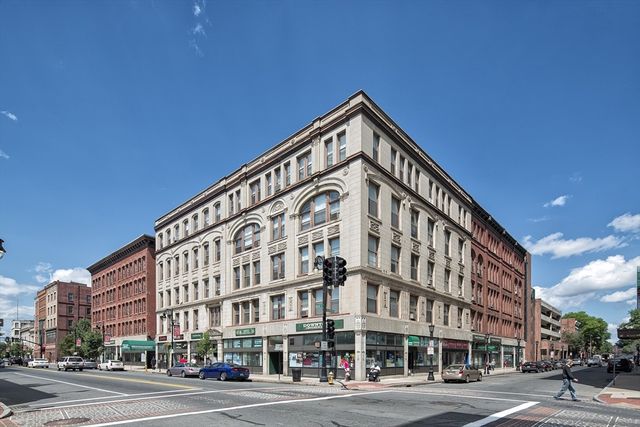 1611 Main Street, Springfield, MA 01103