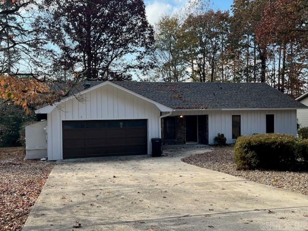 17 Frontera Circle, Hot Springs Village, AR 71909