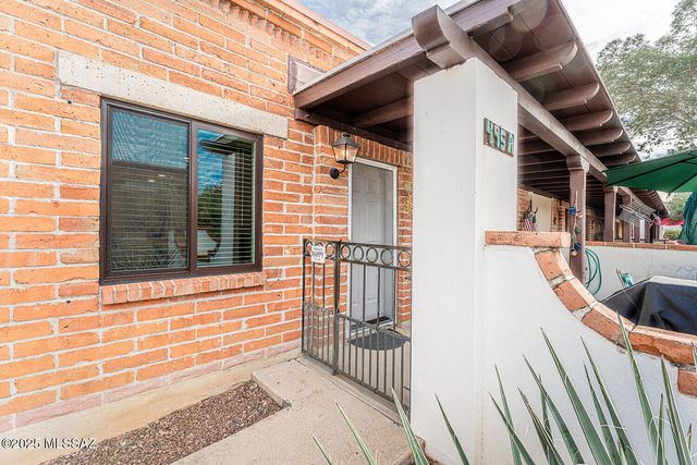 495 S Paseo Madera, Green Valley, AZ 85614