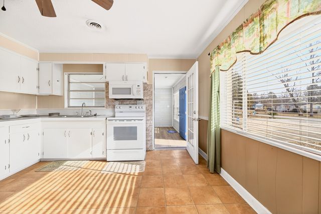 1416 Litzler Drive, Manning, SC 29102