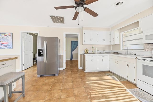 1416 Litzler Drive, Manning, SC 29102