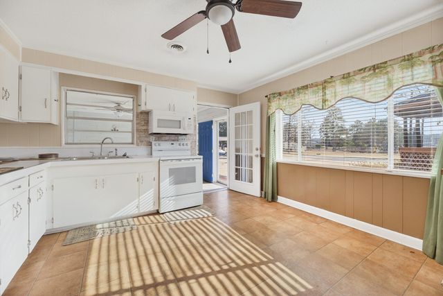 1416 Litzler Drive, Manning, SC 29102