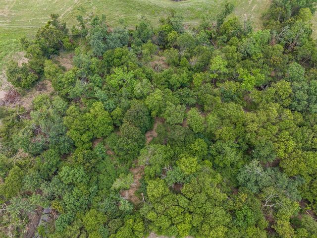 734 E FM 485, Cameron, TX 76520