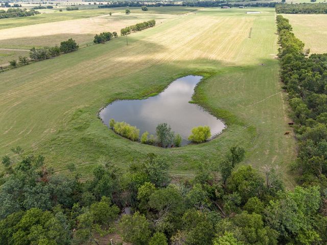 734 E FM 485, Cameron, TX 76520