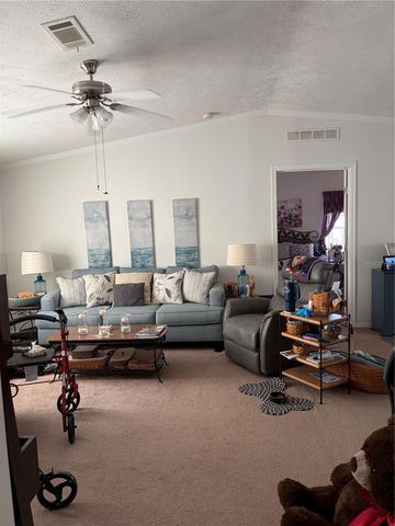 212 YORK COTTAGE DRIVE, Haines City, FL 33844
