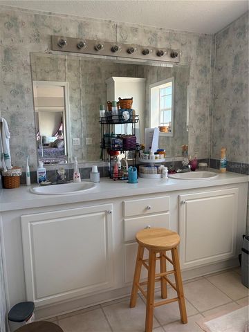 212 YORK COTTAGE DRIVE, Haines City, FL 33844