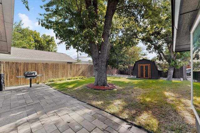 3045 Lockmoor Lane, Dallas, TX 75220