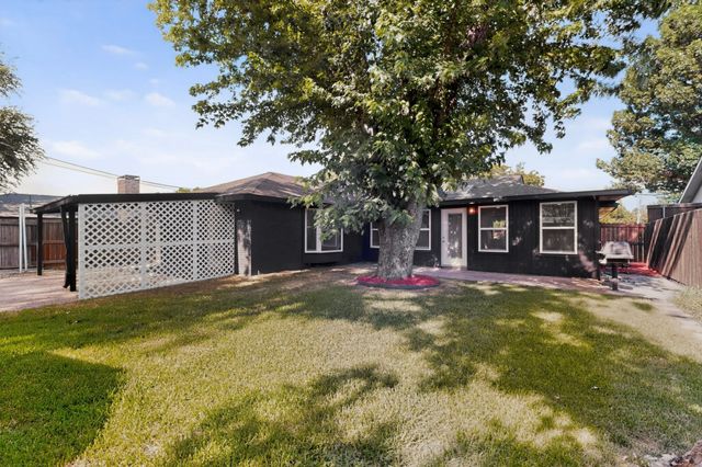 3045 Lockmoor Lane, Dallas, TX 75220