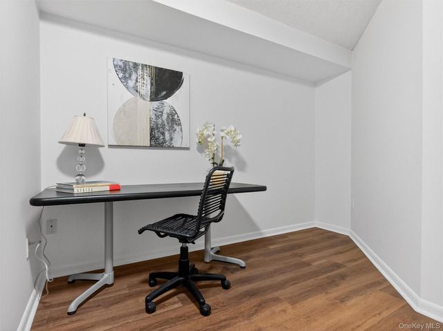 188 Eagle Ridge Way, Nanuet, NY 10954