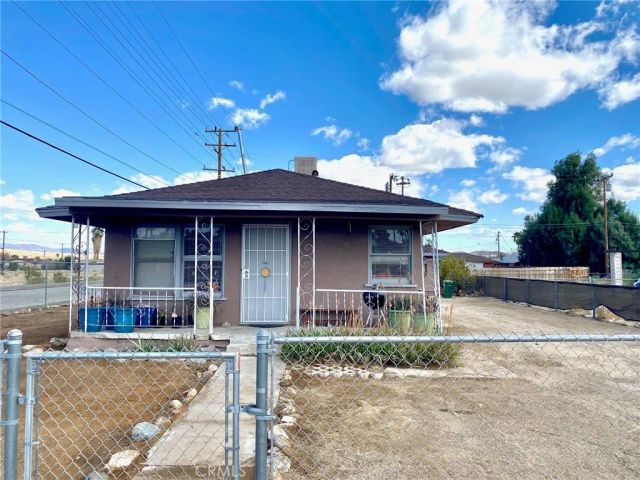 6389 West Court, 29 Palms, CA 92277