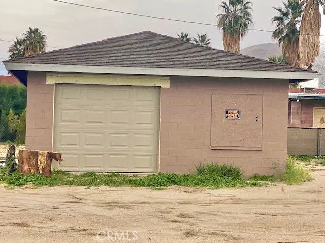 6389 West Court, 29 Palms, CA 92277