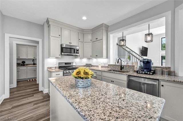 8761 Windfall Court, North Royalton, OH 44133