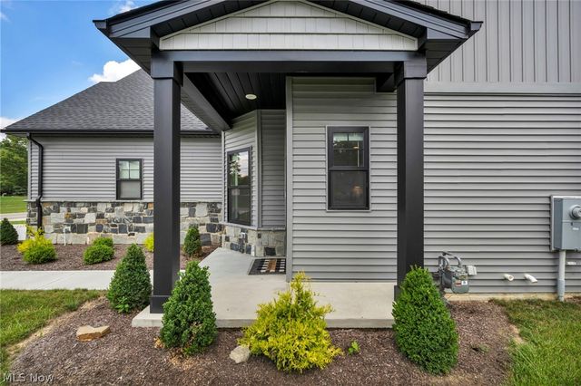 8761 Windfall Court, North Royalton, OH 44133