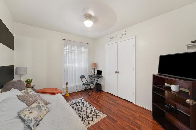 501 Meadowview Street, Farmersville, TX 75442