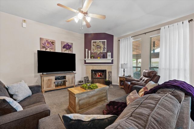 501 Meadowview Street, Farmersville, TX 75442