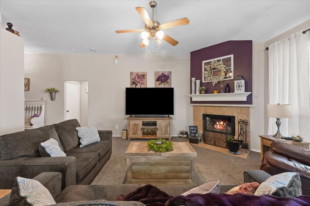 501 Meadowview Street, Farmersville, TX 75442