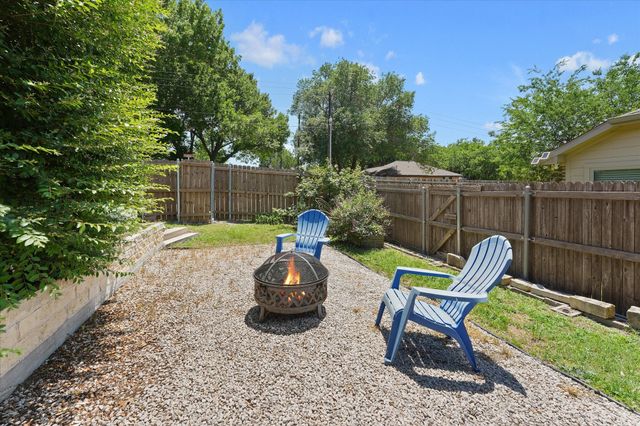 501 Meadowview Street, Farmersville, TX 75442