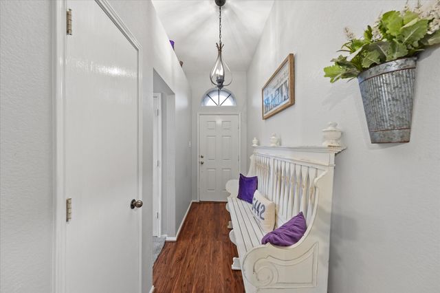 501 Meadowview Street, Farmersville, TX 75442