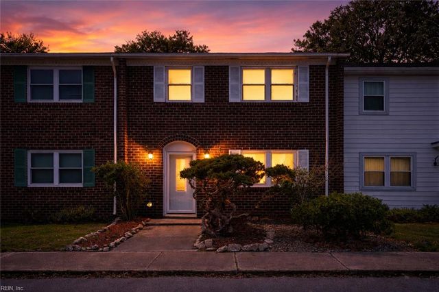 837 Cathedral DR, Virginia Beach, VA 23455