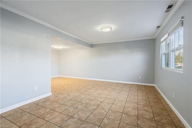 837 Cathedral DR, Virginia Beach, VA 23455