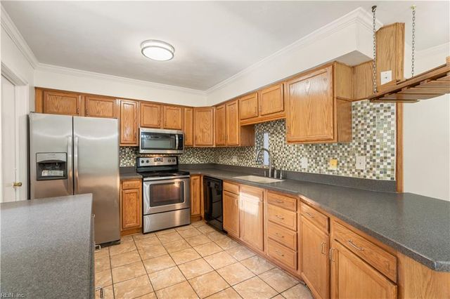 837 Cathedral DR, Virginia Beach, VA 23455