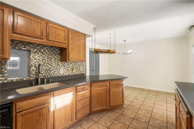 837 Cathedral DR, Virginia Beach, VA 23455