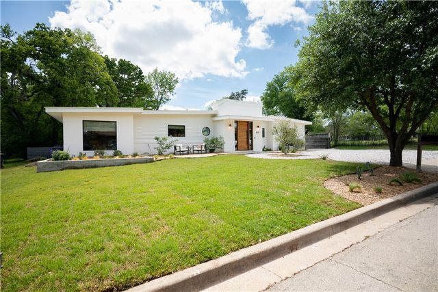 805 Vine Street, Bryan, TX 77802